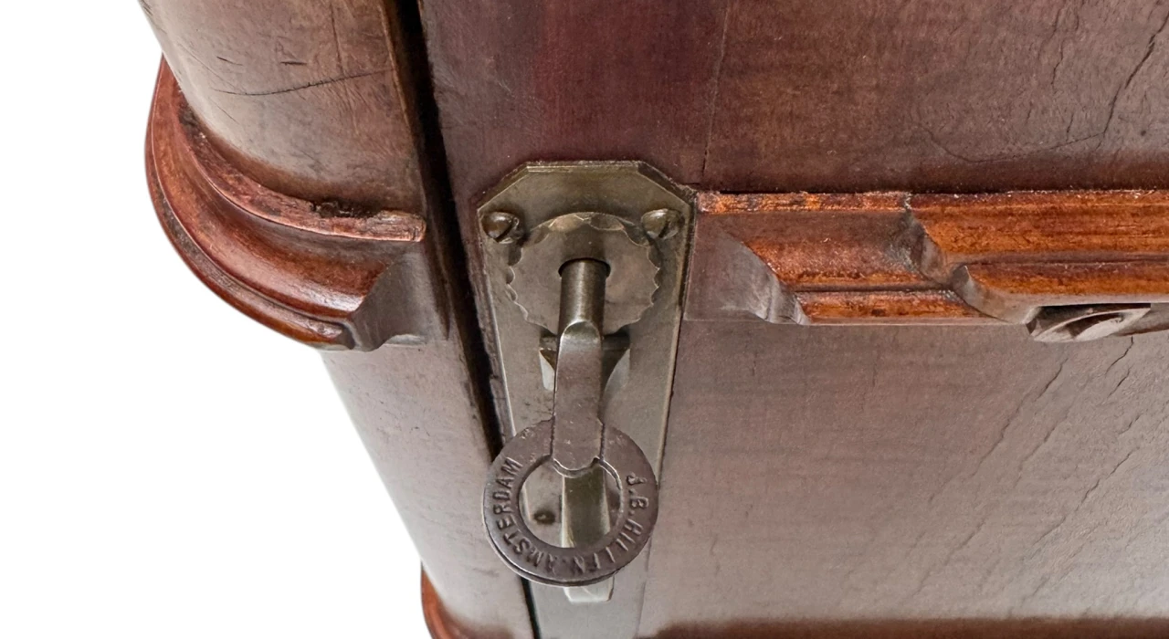 Art Deco Amsterdamse School Cabinet by J. B. Hillen Amsterdam, 1920s